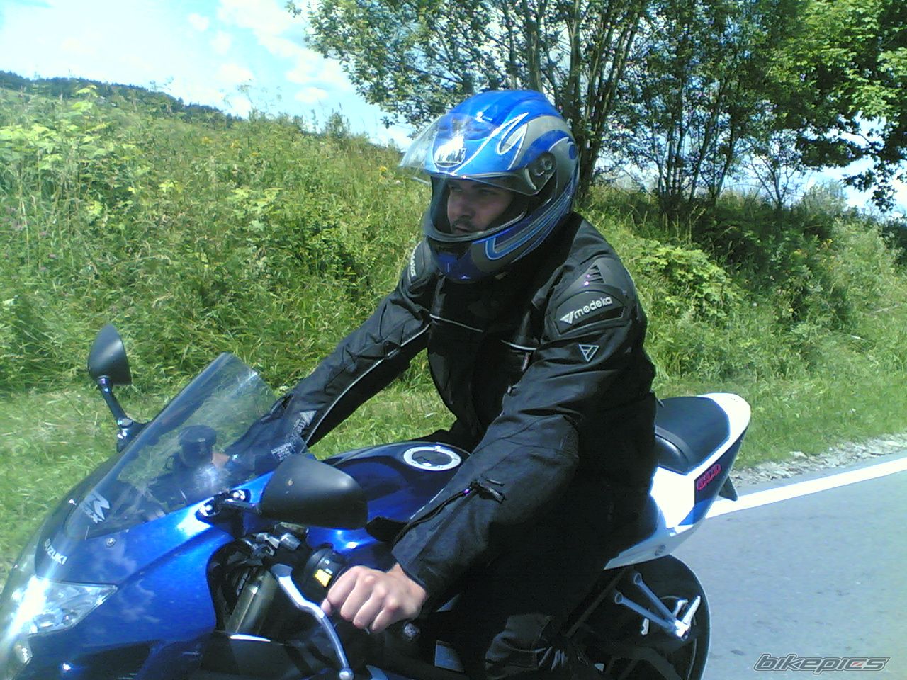 Photo 2073754