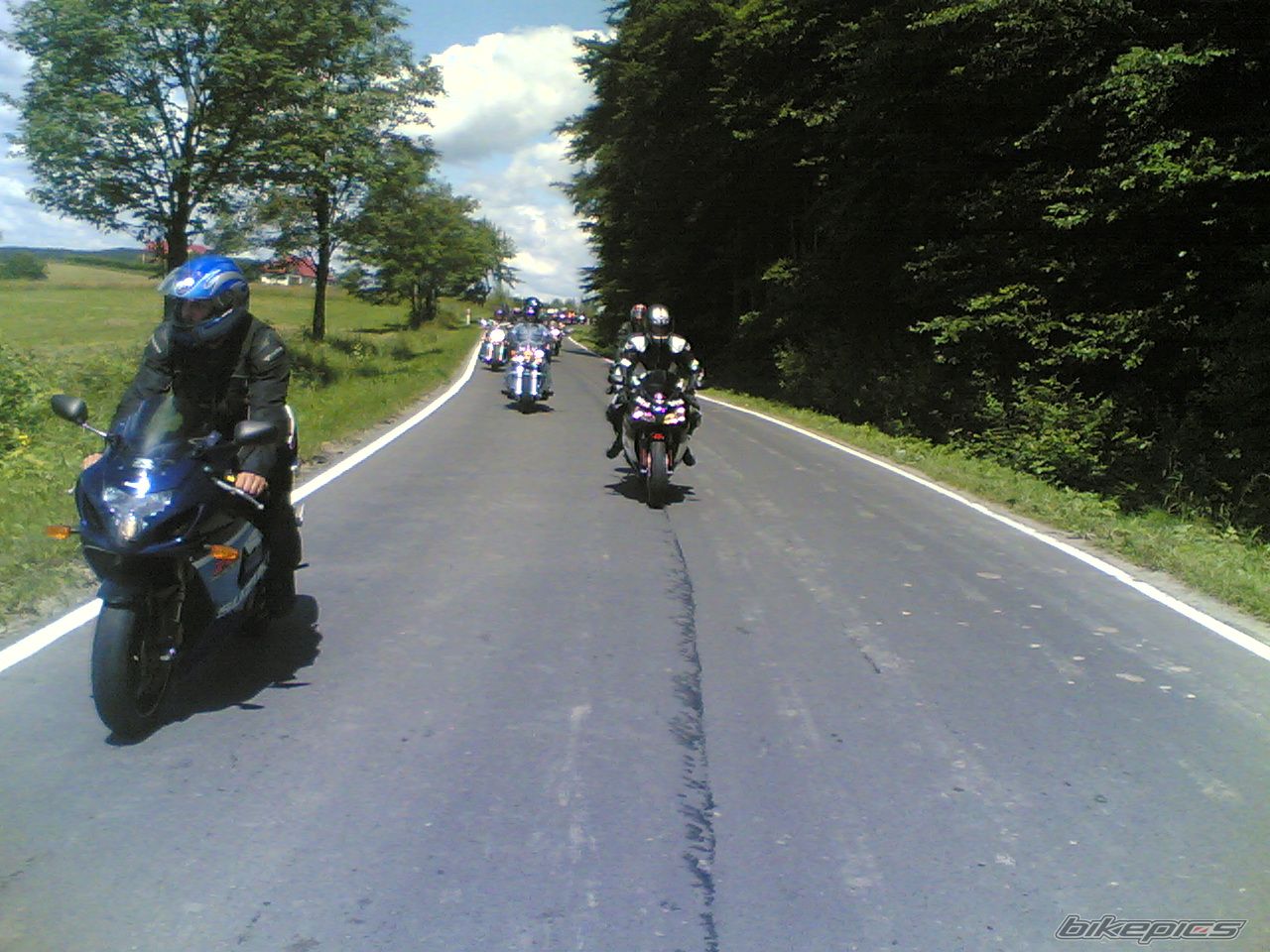 Photo 2073756