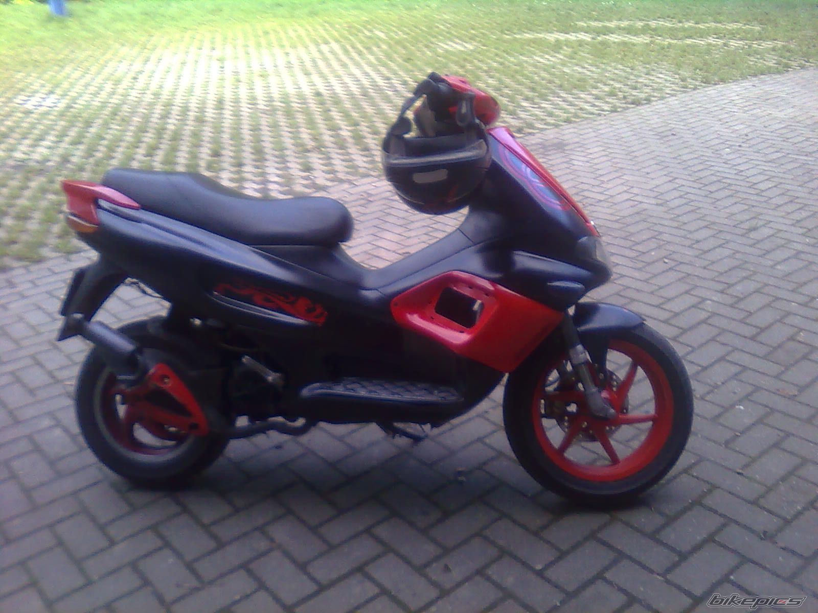 Photo 2073780