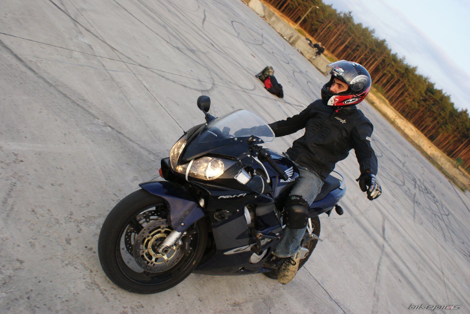 Photo 2074099