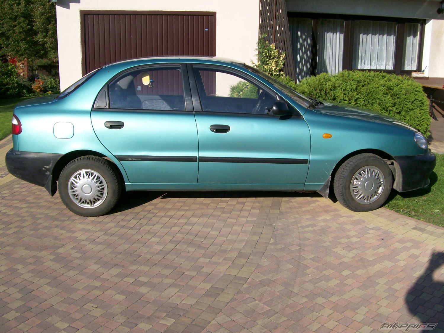 Photo 2074181