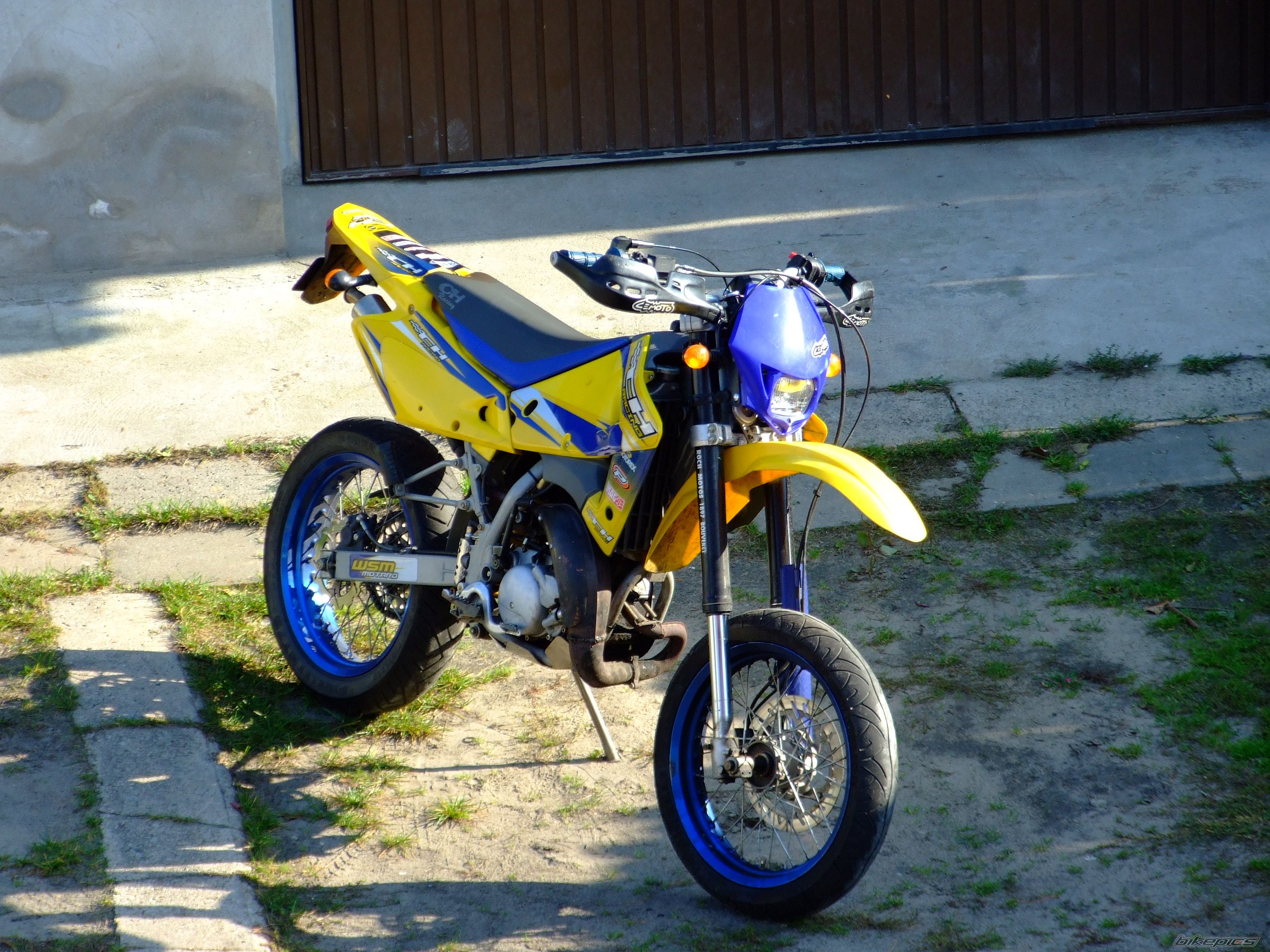 Photo 2074240
