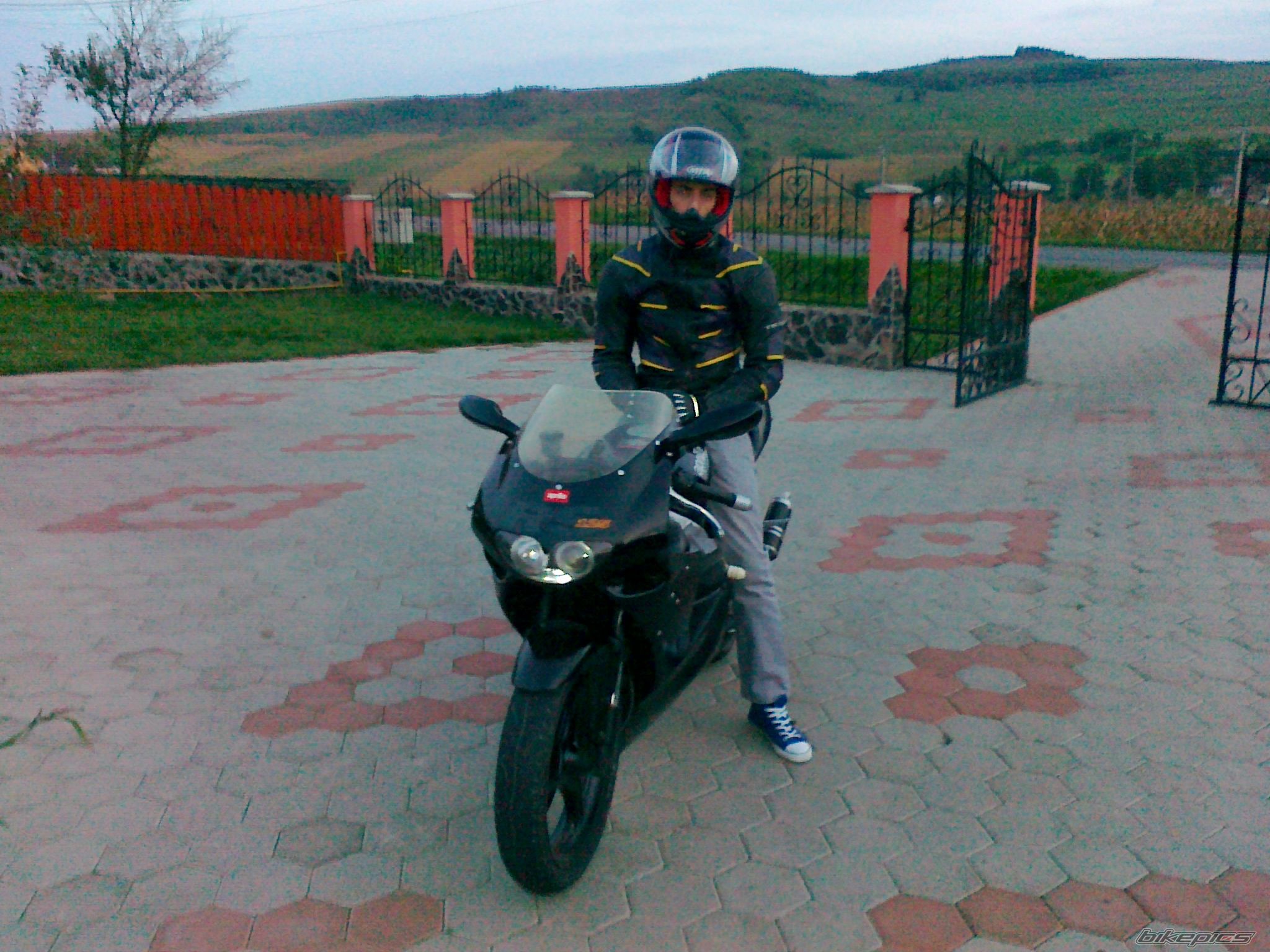 Photo 2074603