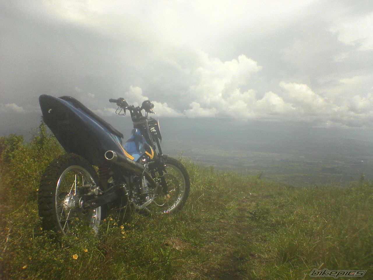 Photo 2074645