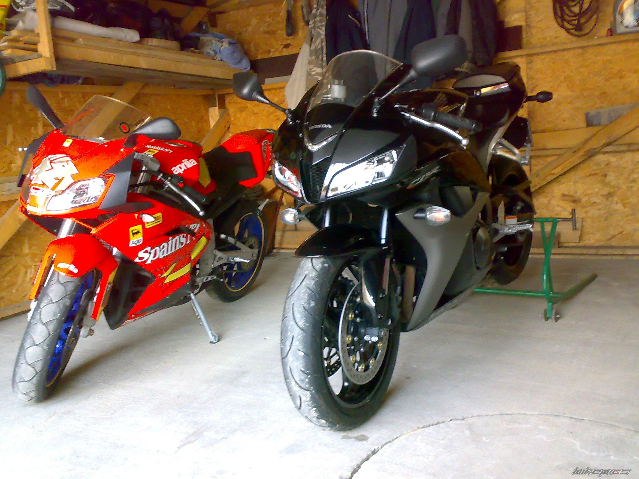 Photo 2074648
