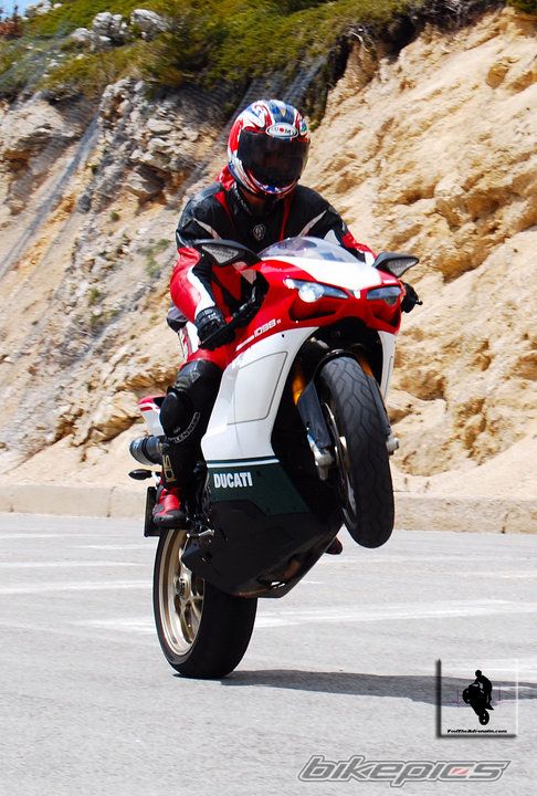 Bike Photo 2074676
