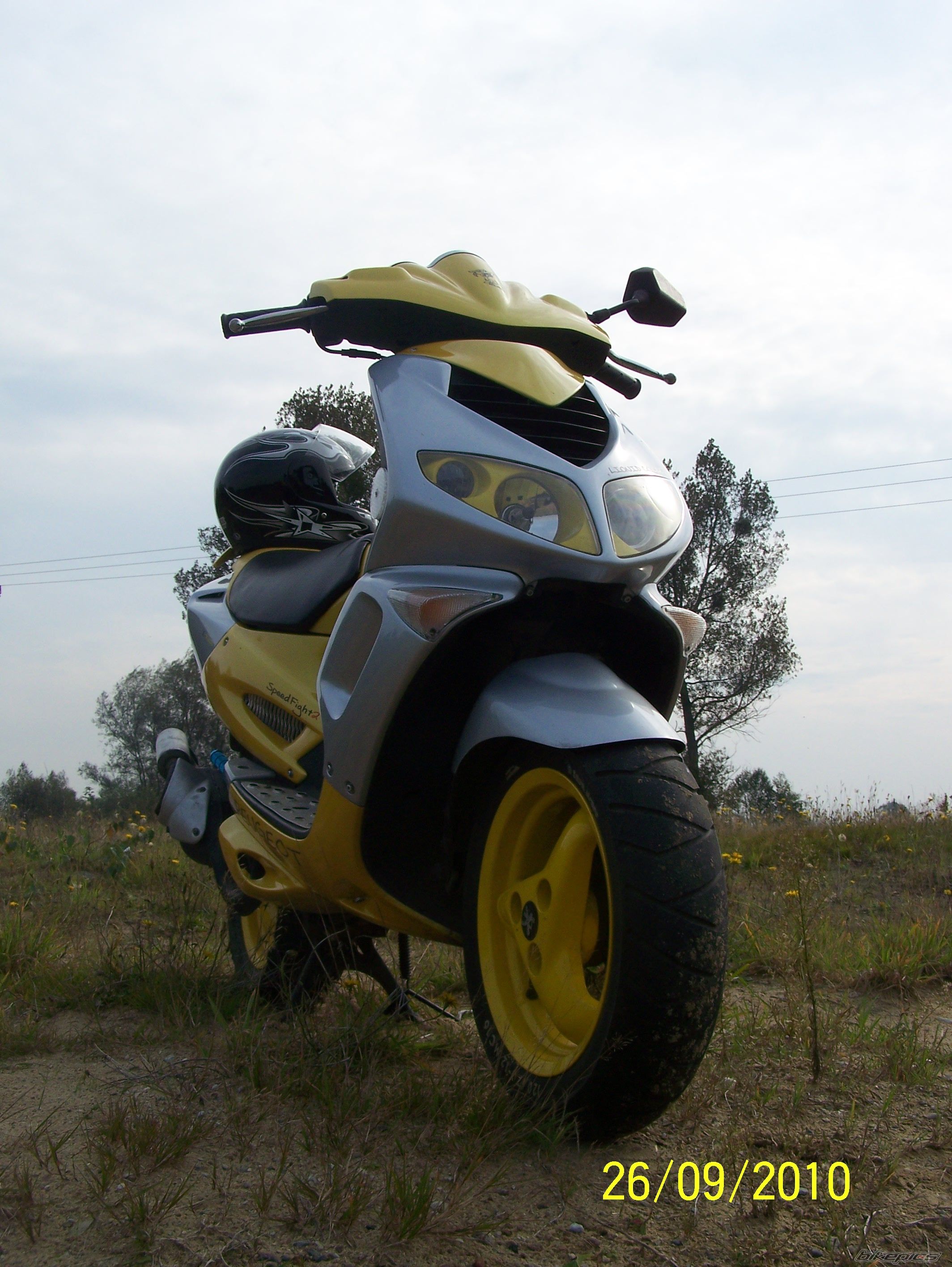 Photo 2074889