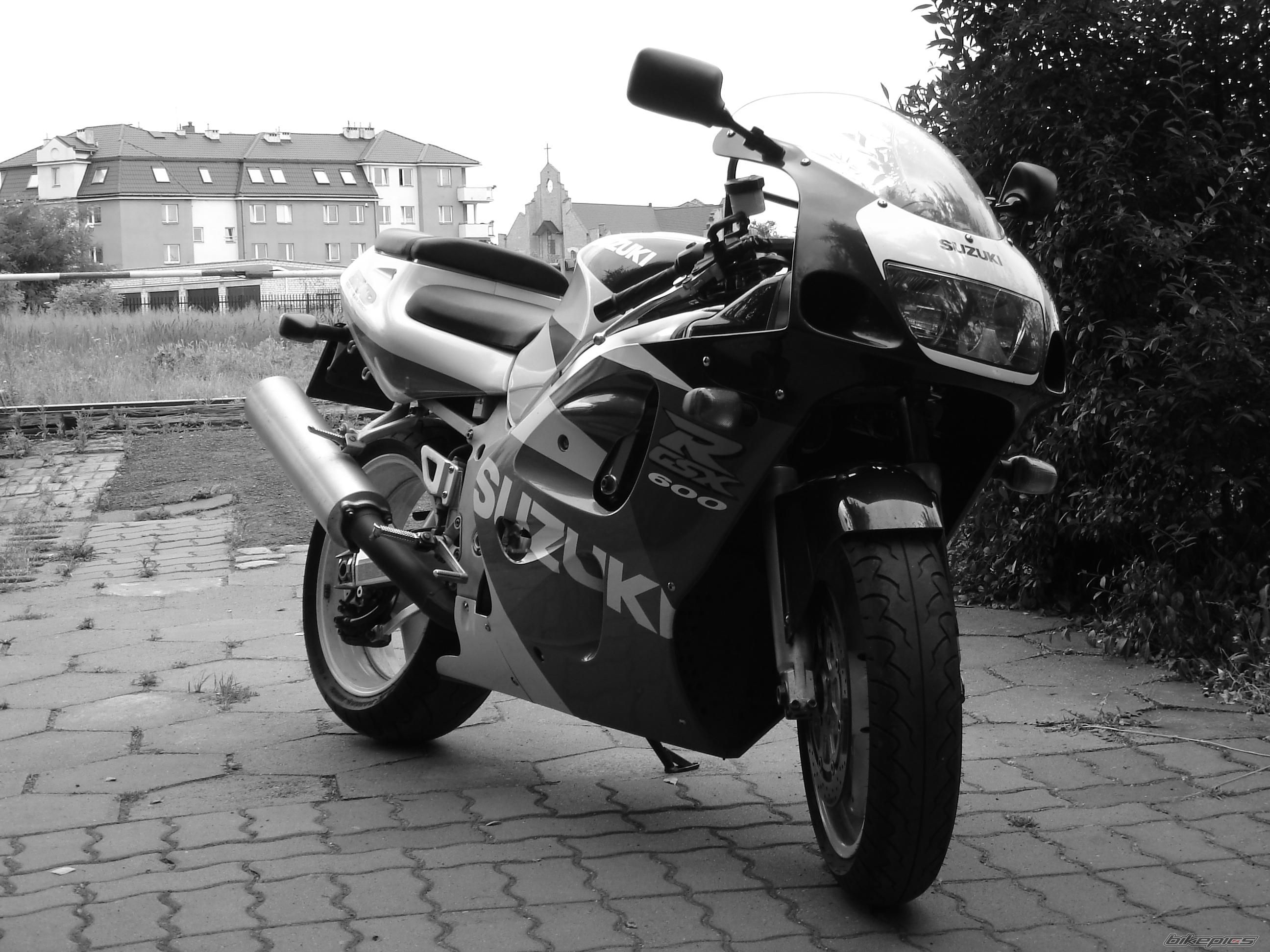 Photo 2074932