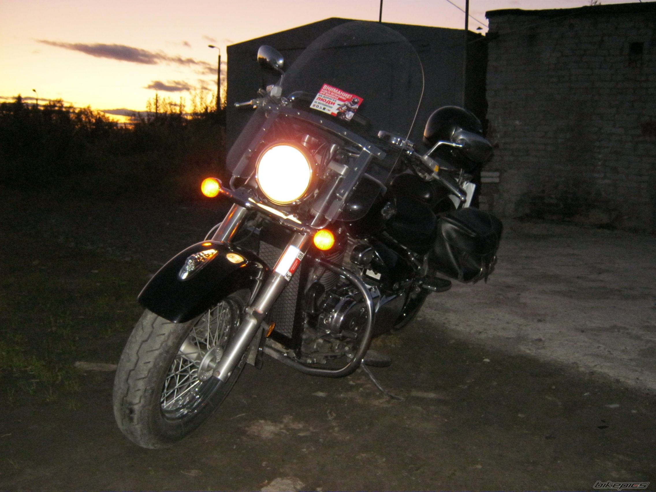 Photo 2074935