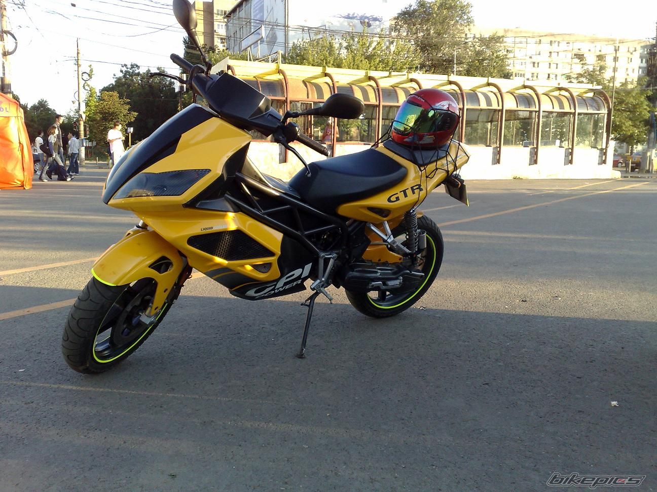 Photo 2074958