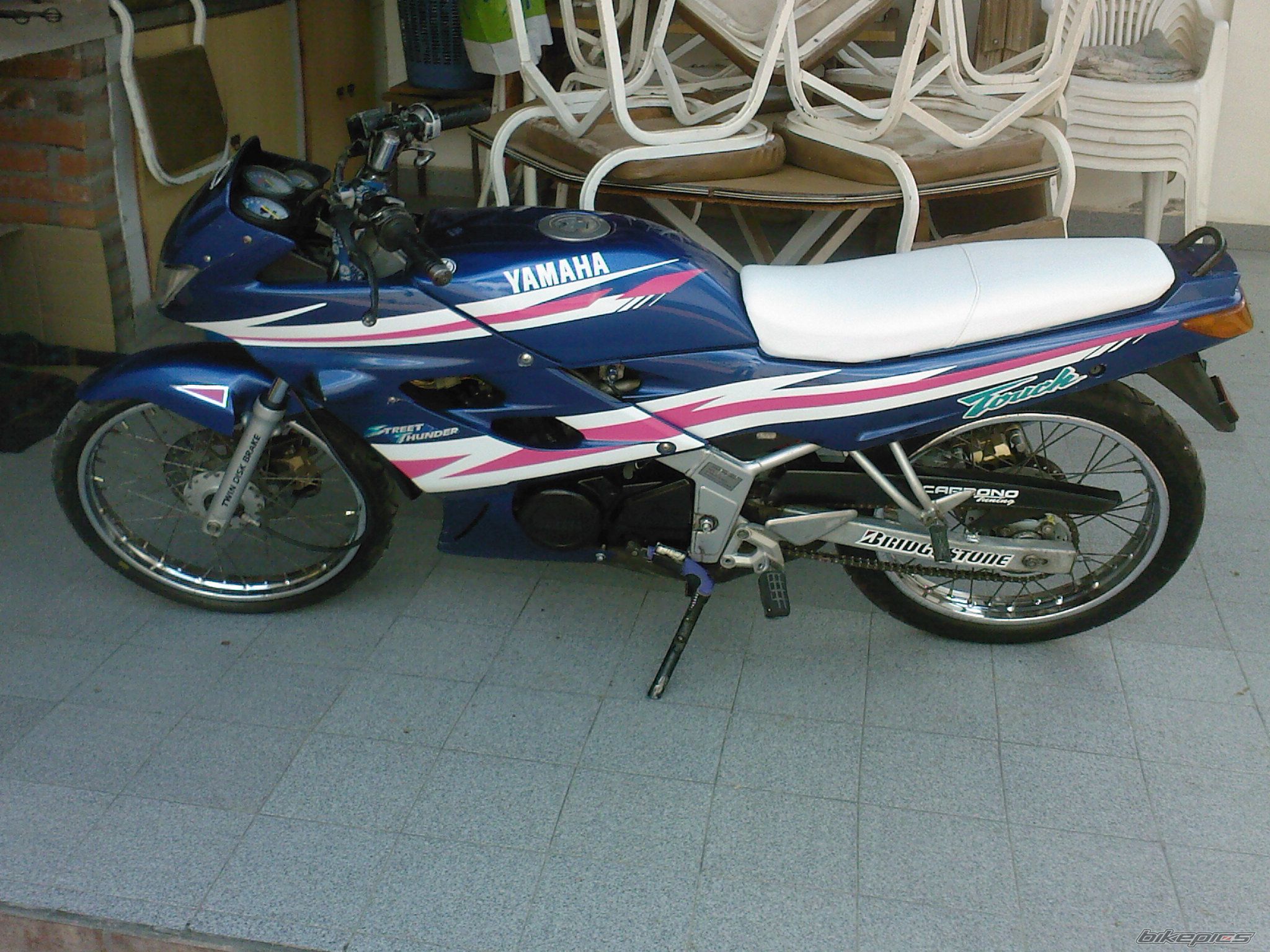 Photo 2075027