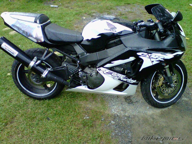 Photo 2075245