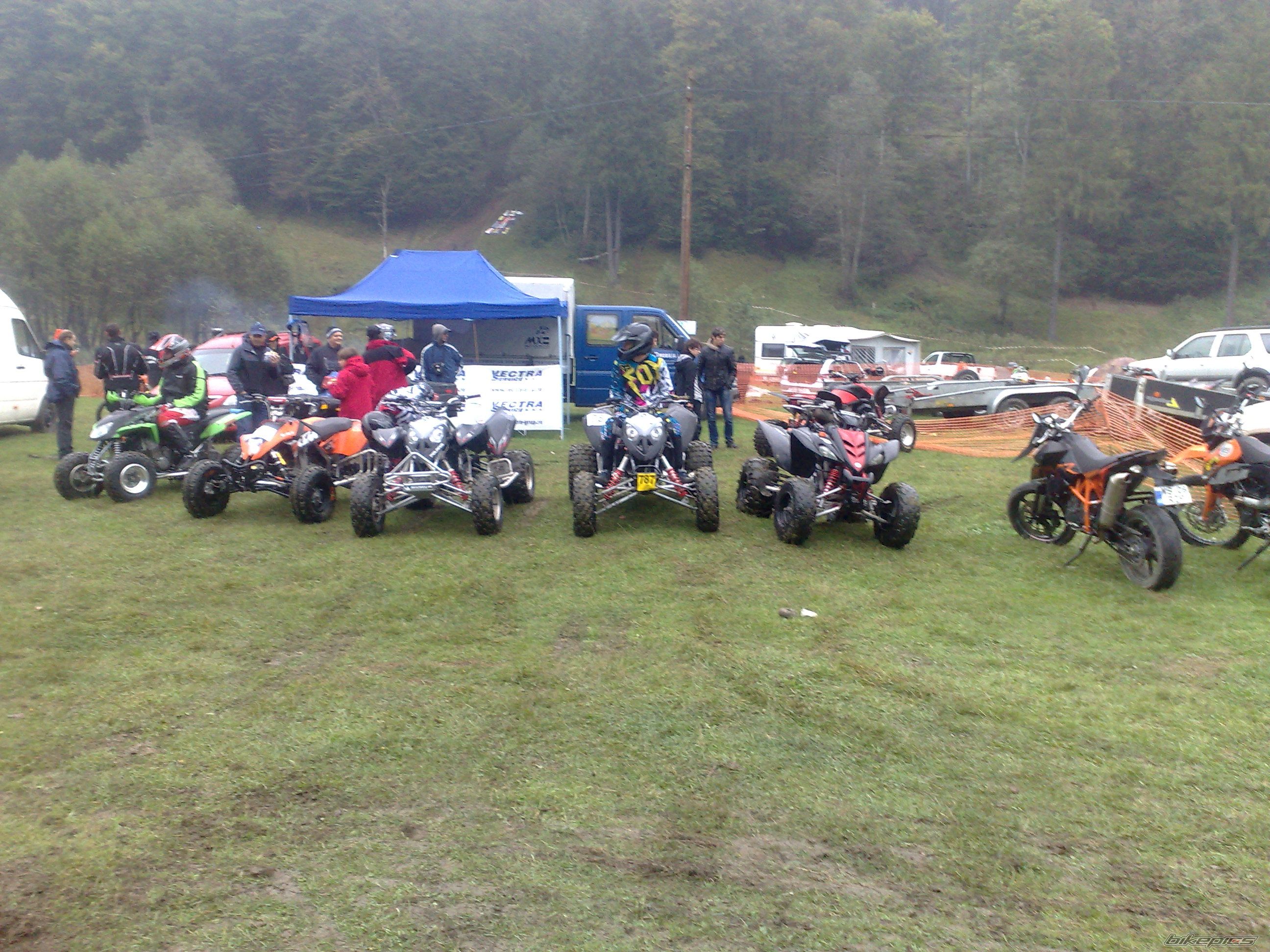 Photo 2075312