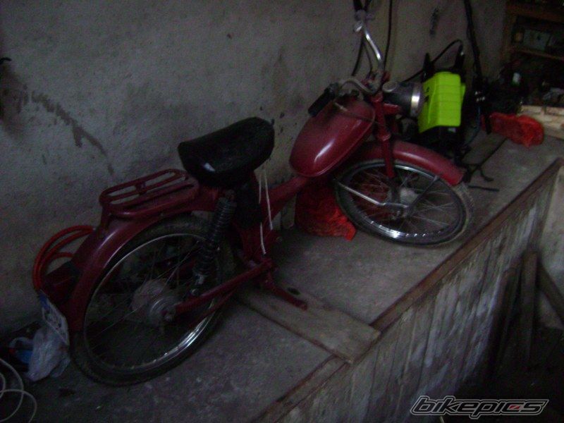 Photo 2075435