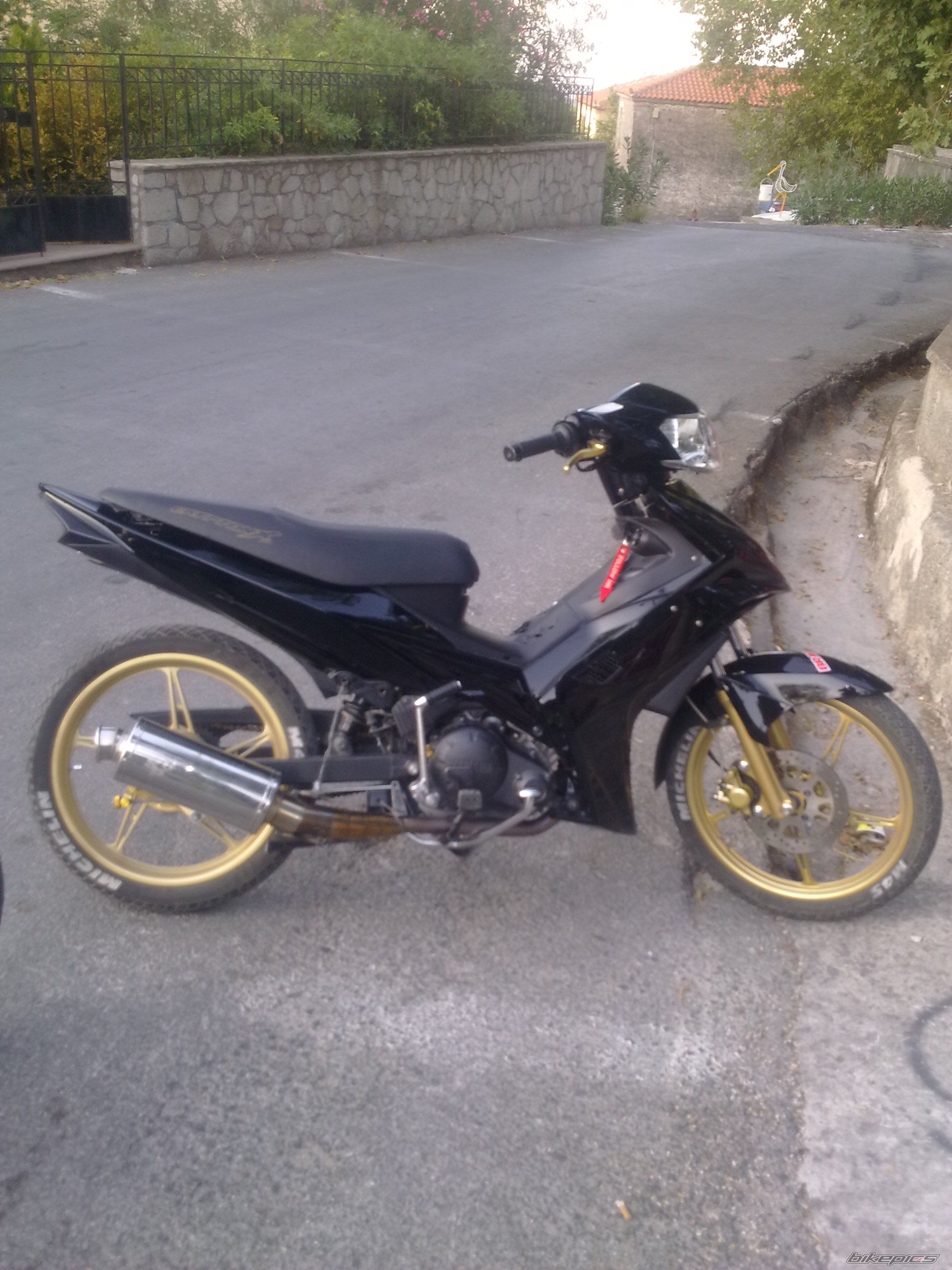 Photo 2075590