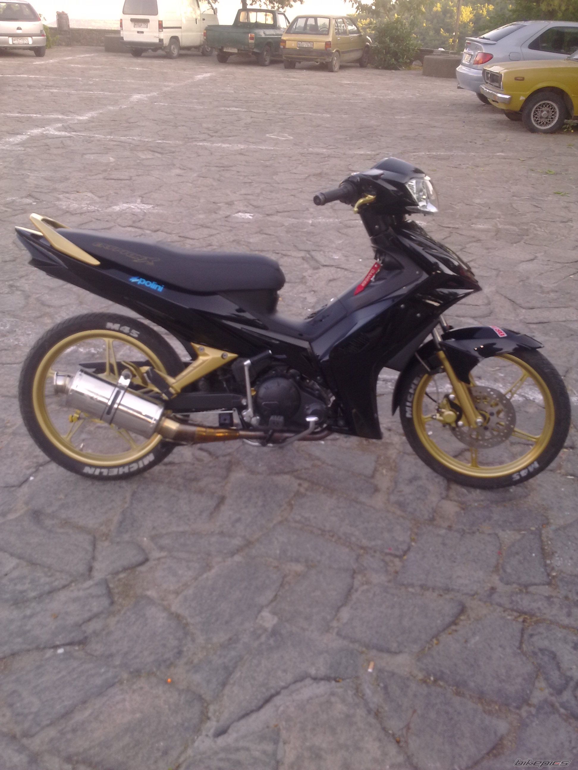 Photo 2075591