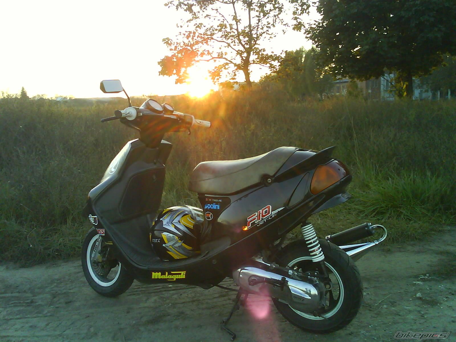 Photo 2075601
