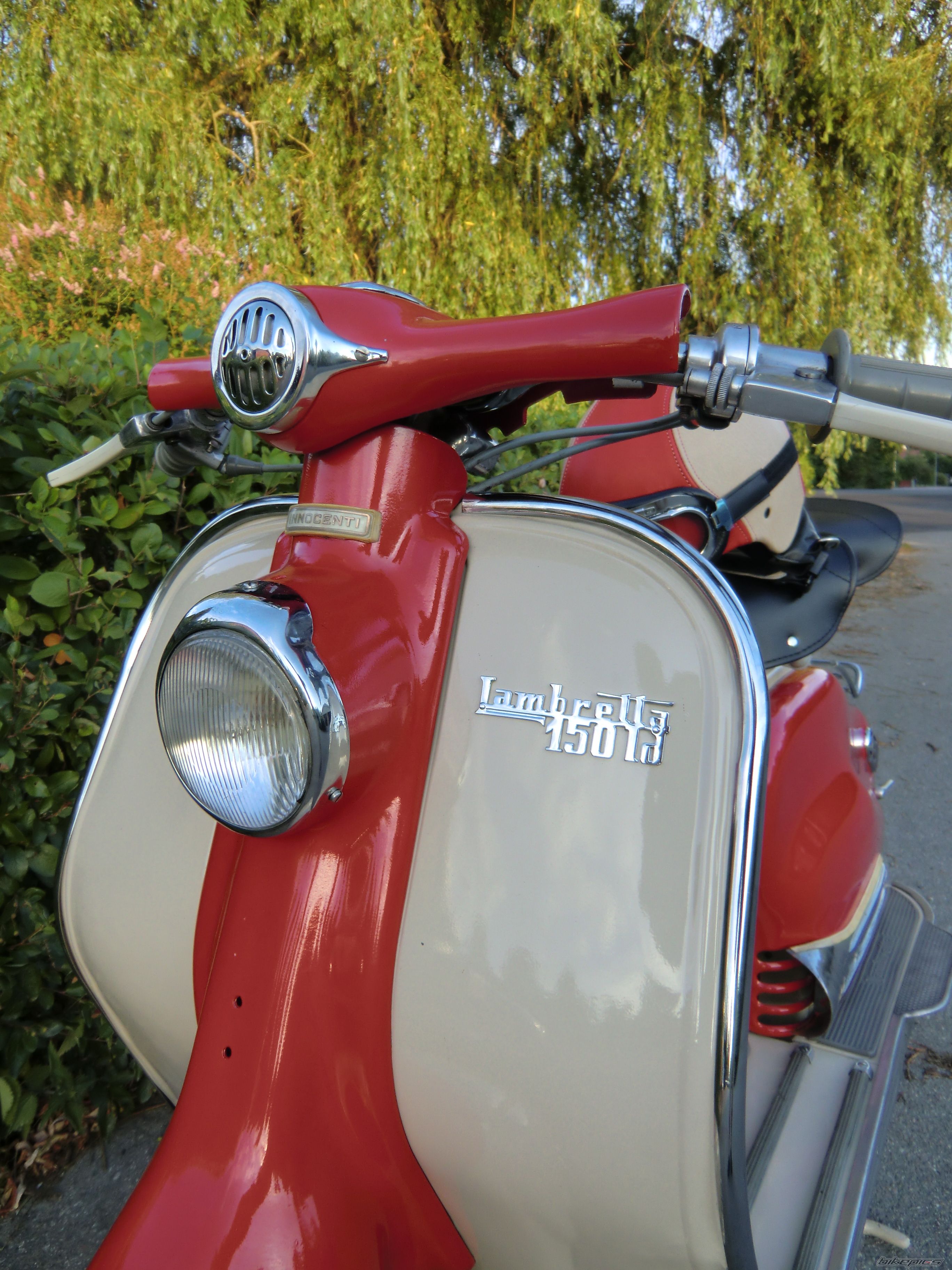 Photo 2075713