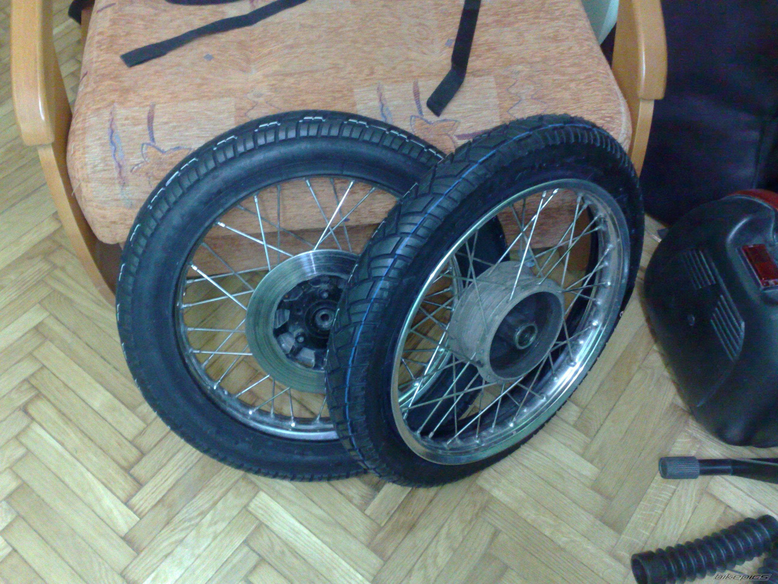 Photo 2075717