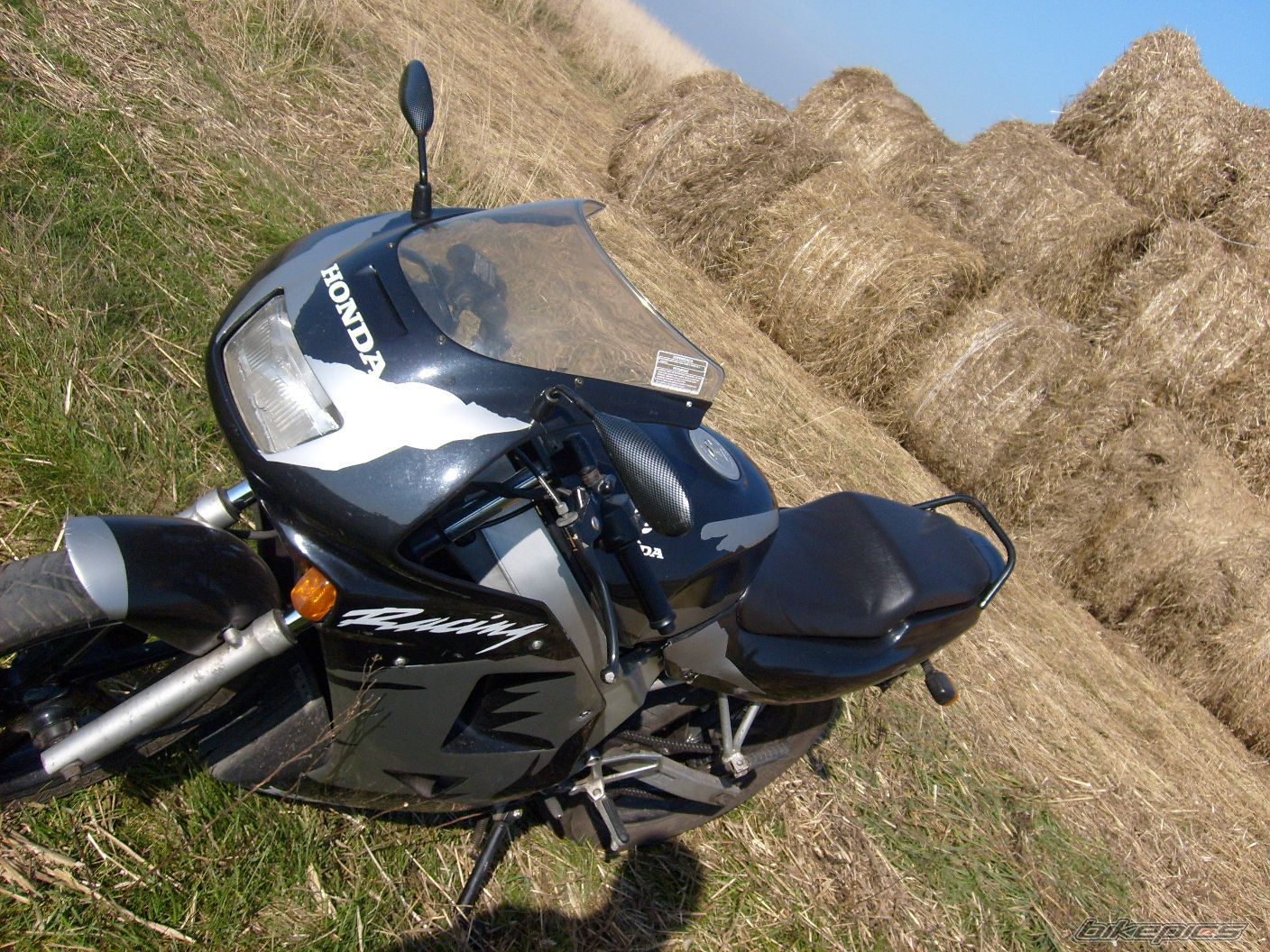 Photo 2075792