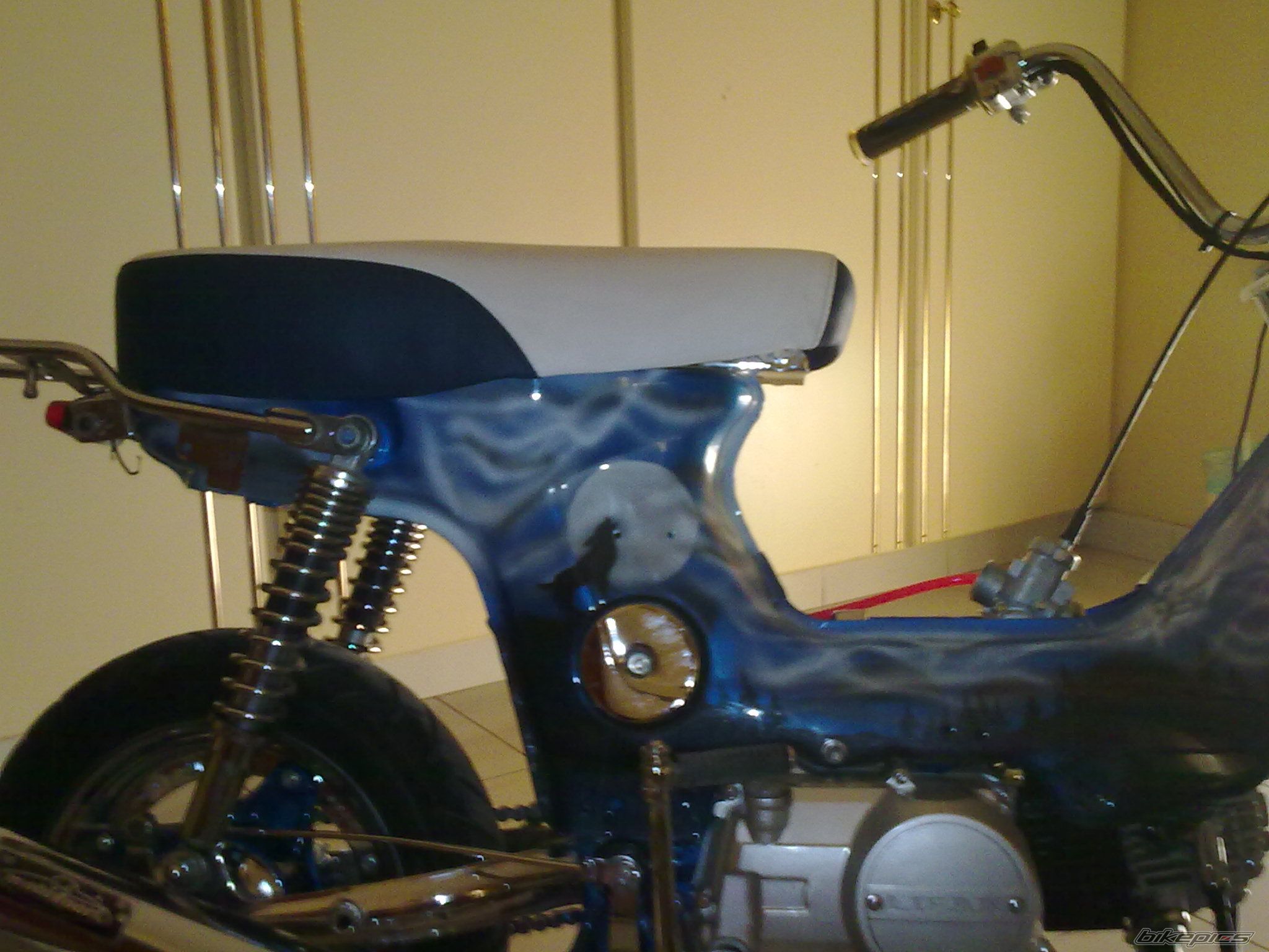 Photo 2075839