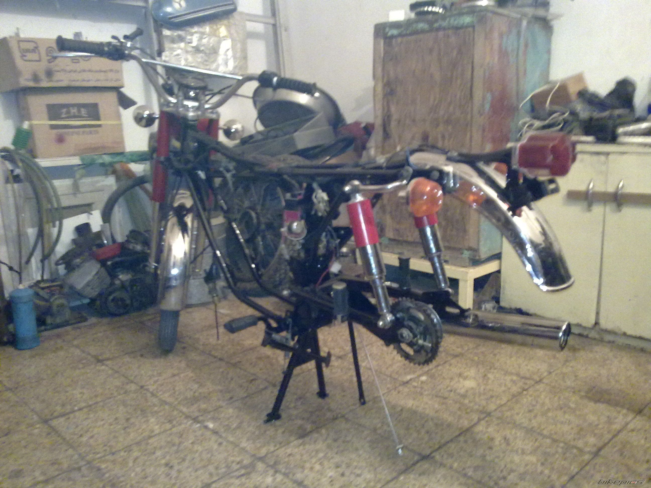 Photo 2075852