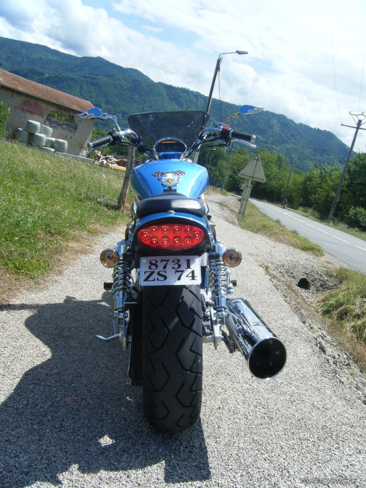 Bike Photo 2076051
