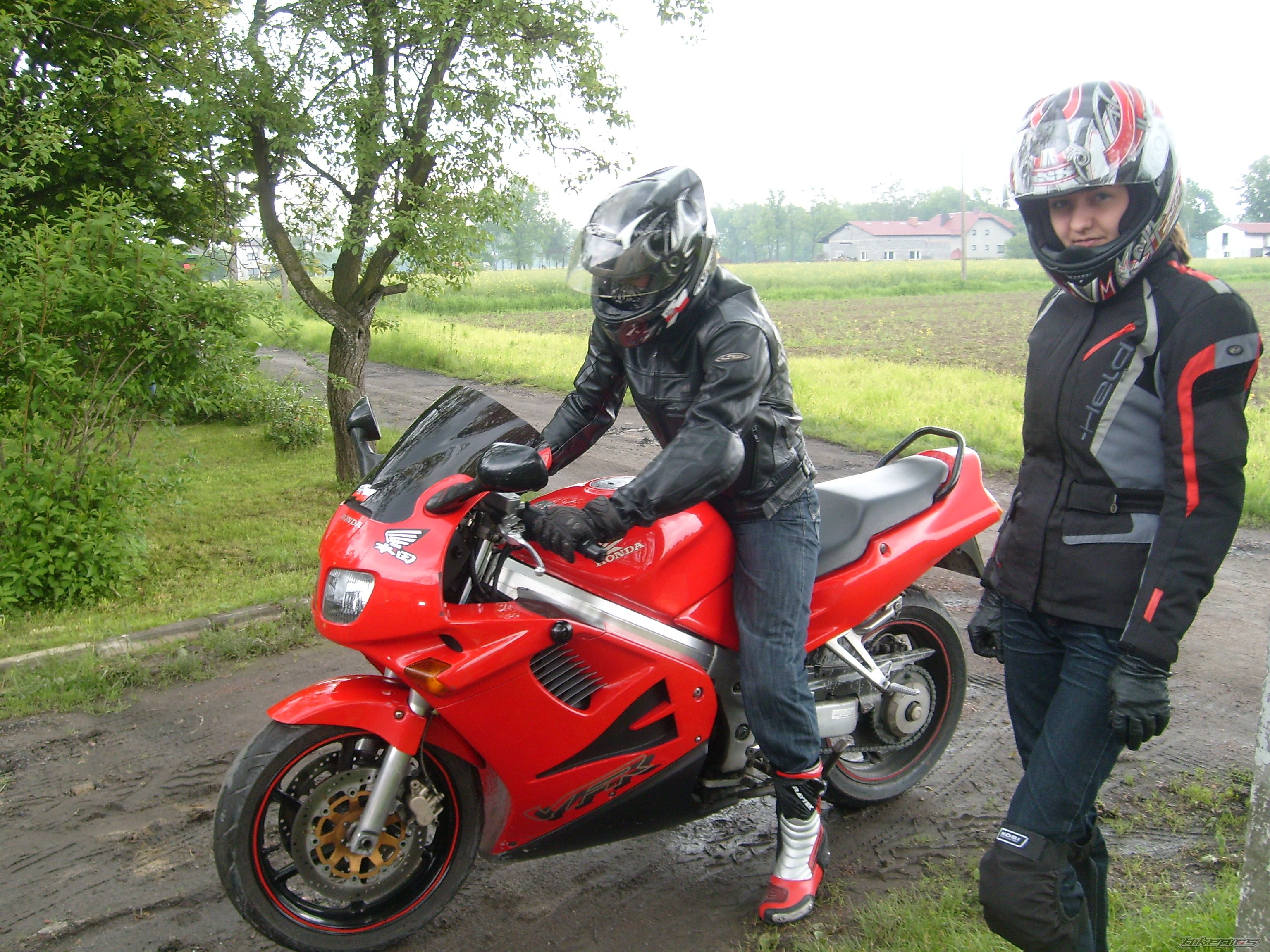 Photo 2076141