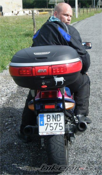 Photo 2076162