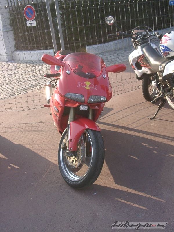 Photo 2076177