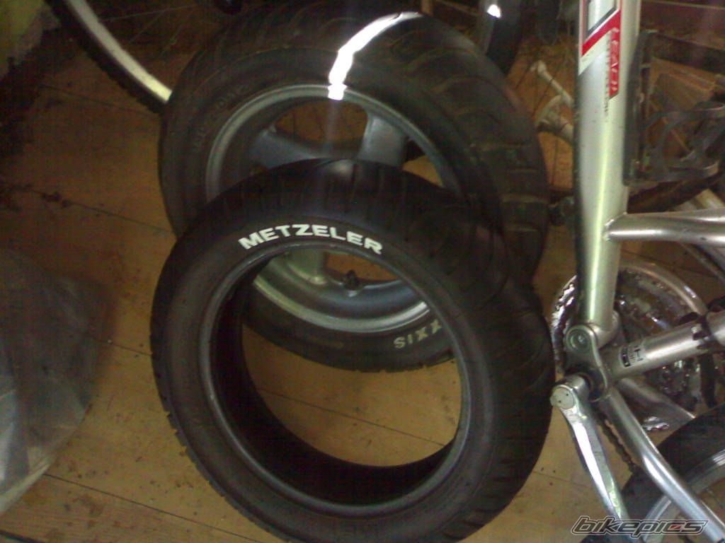 Photo 2076263