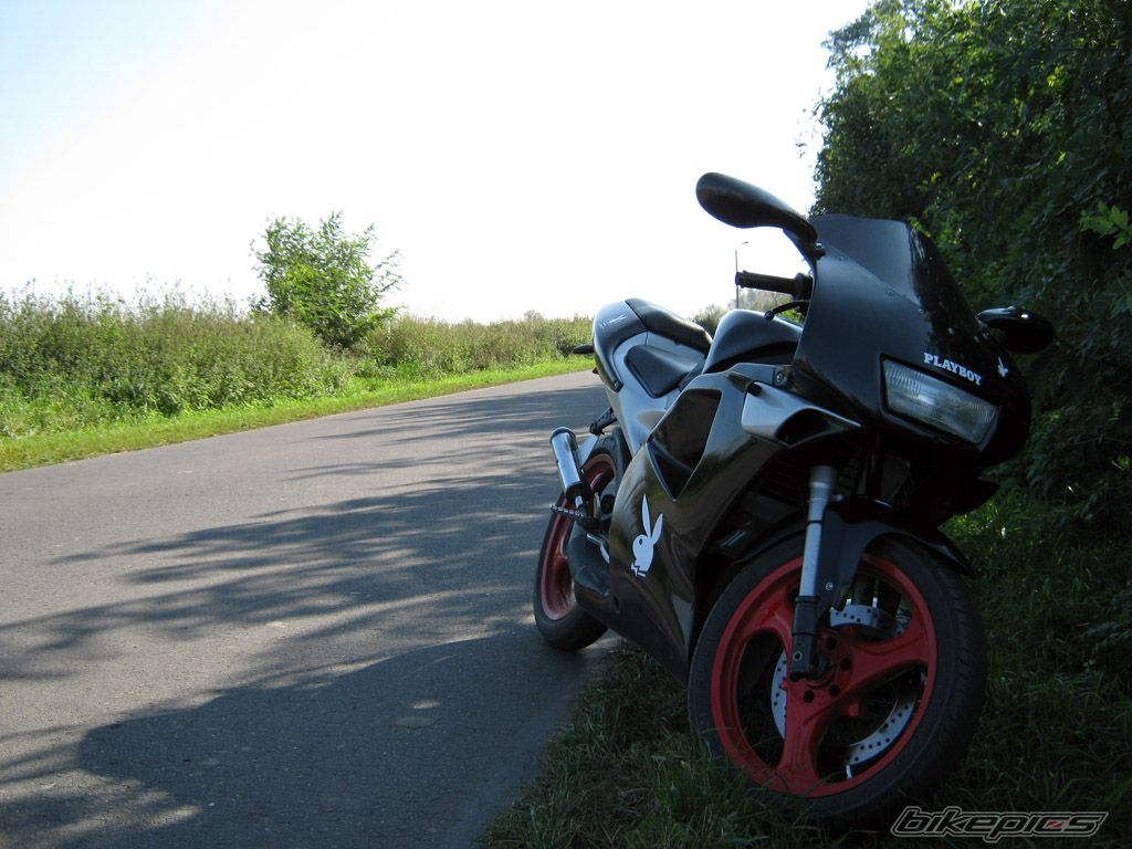 Photo 2076308