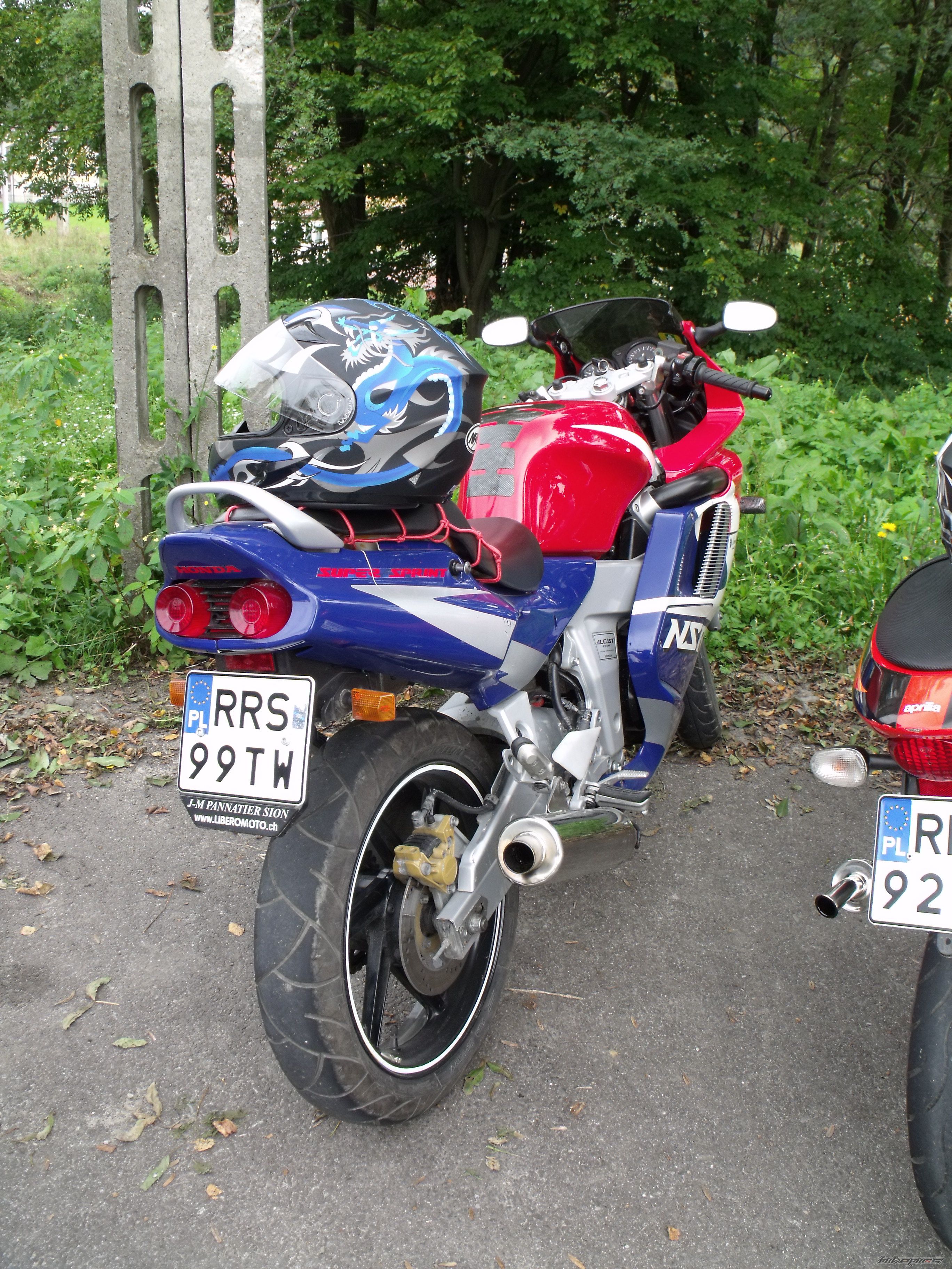 Photo 2076506