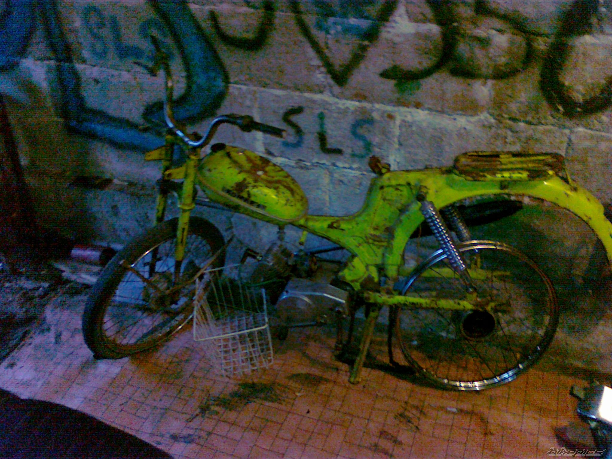Photo 2076554