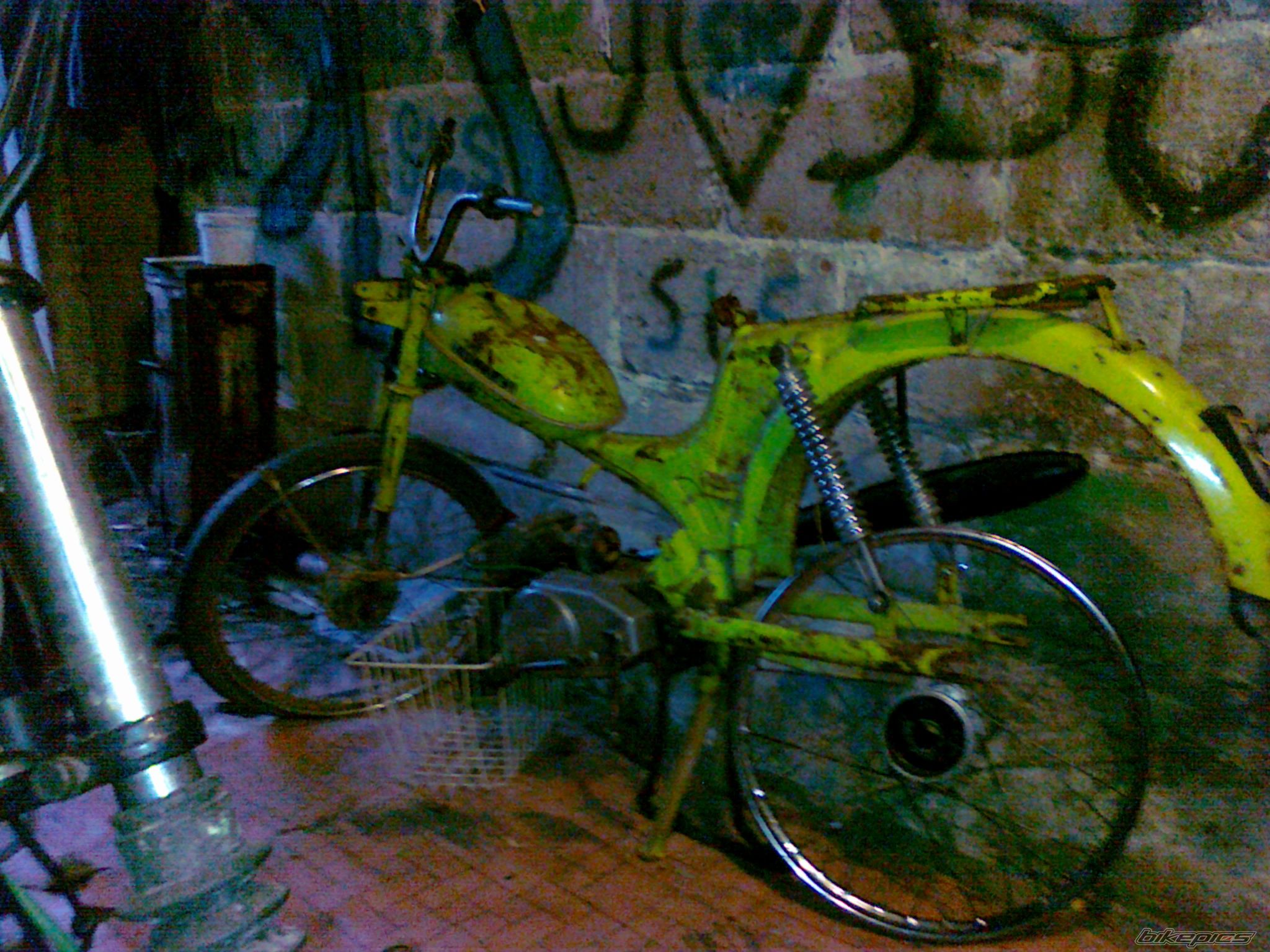 Photo 2076555