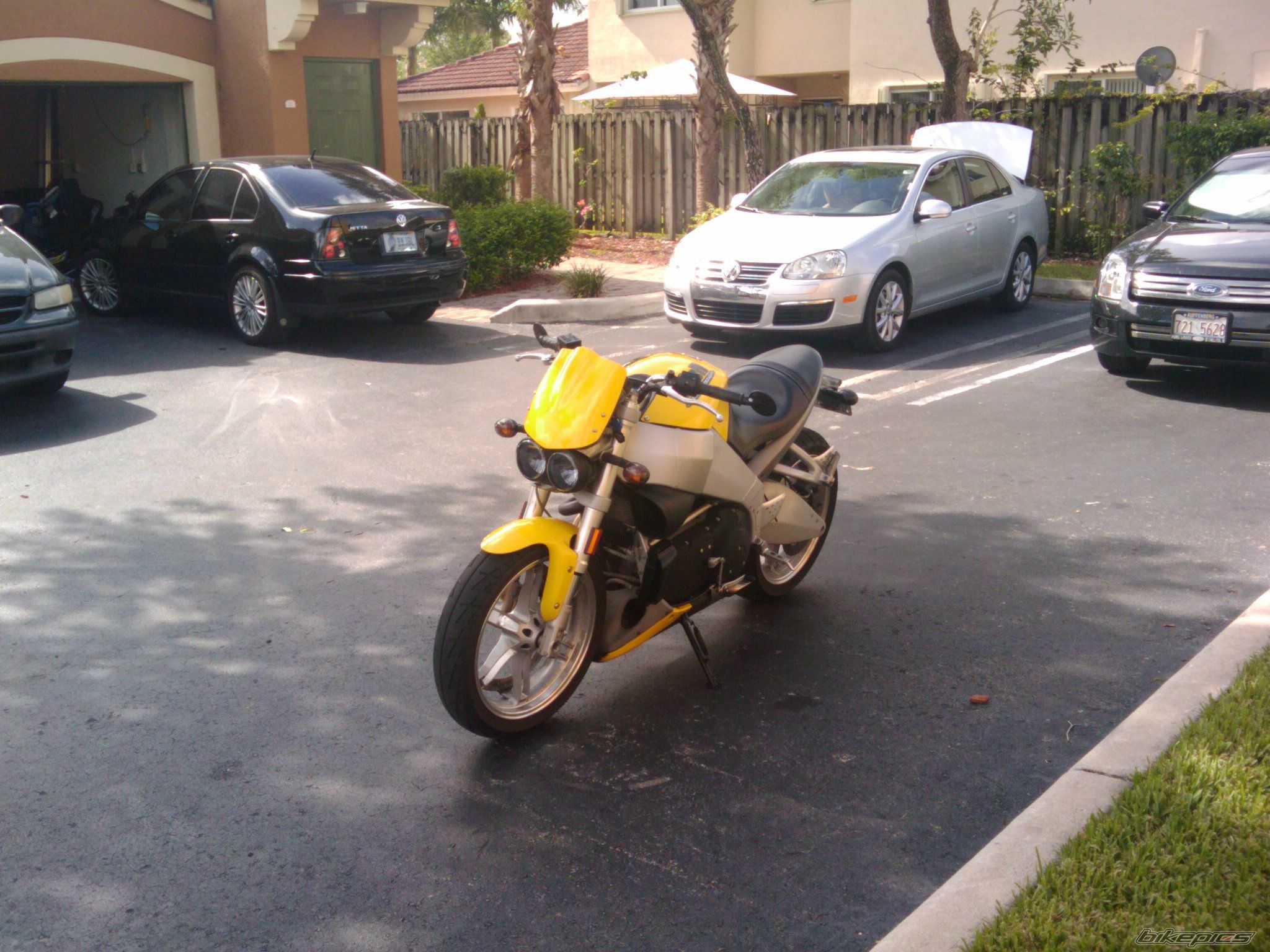 Photo 2076597