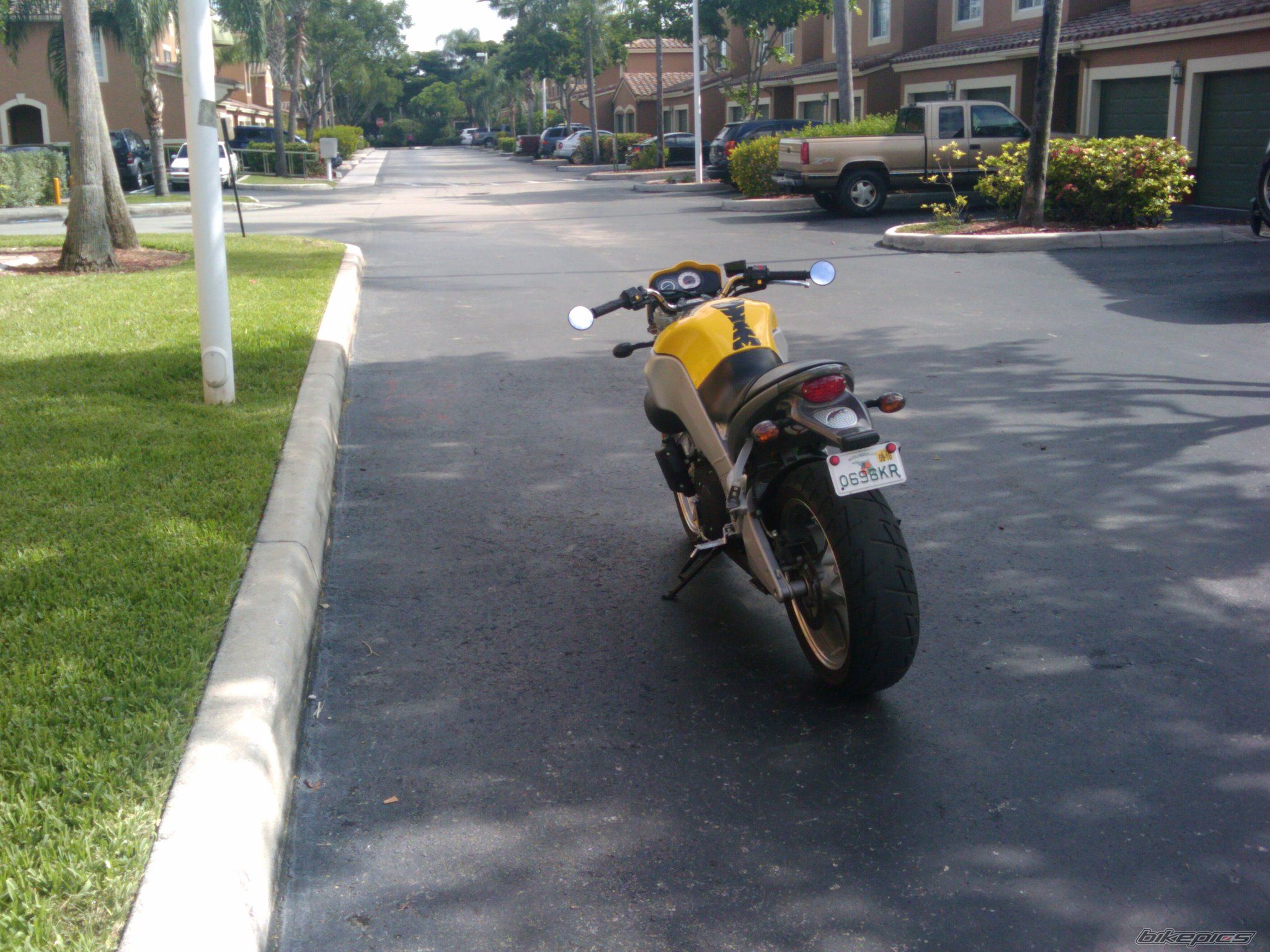 Photo 2076598