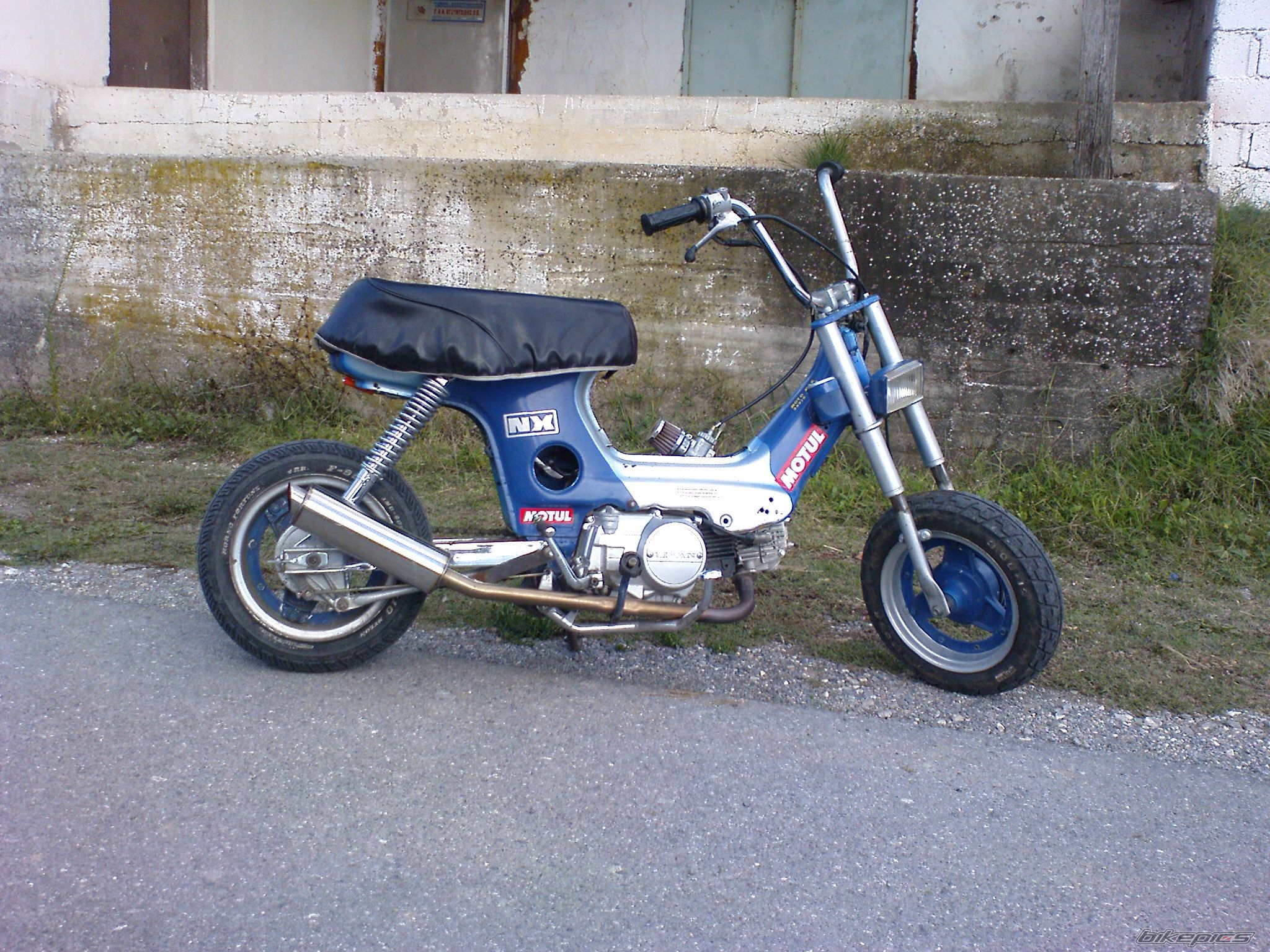 Photo 2076701