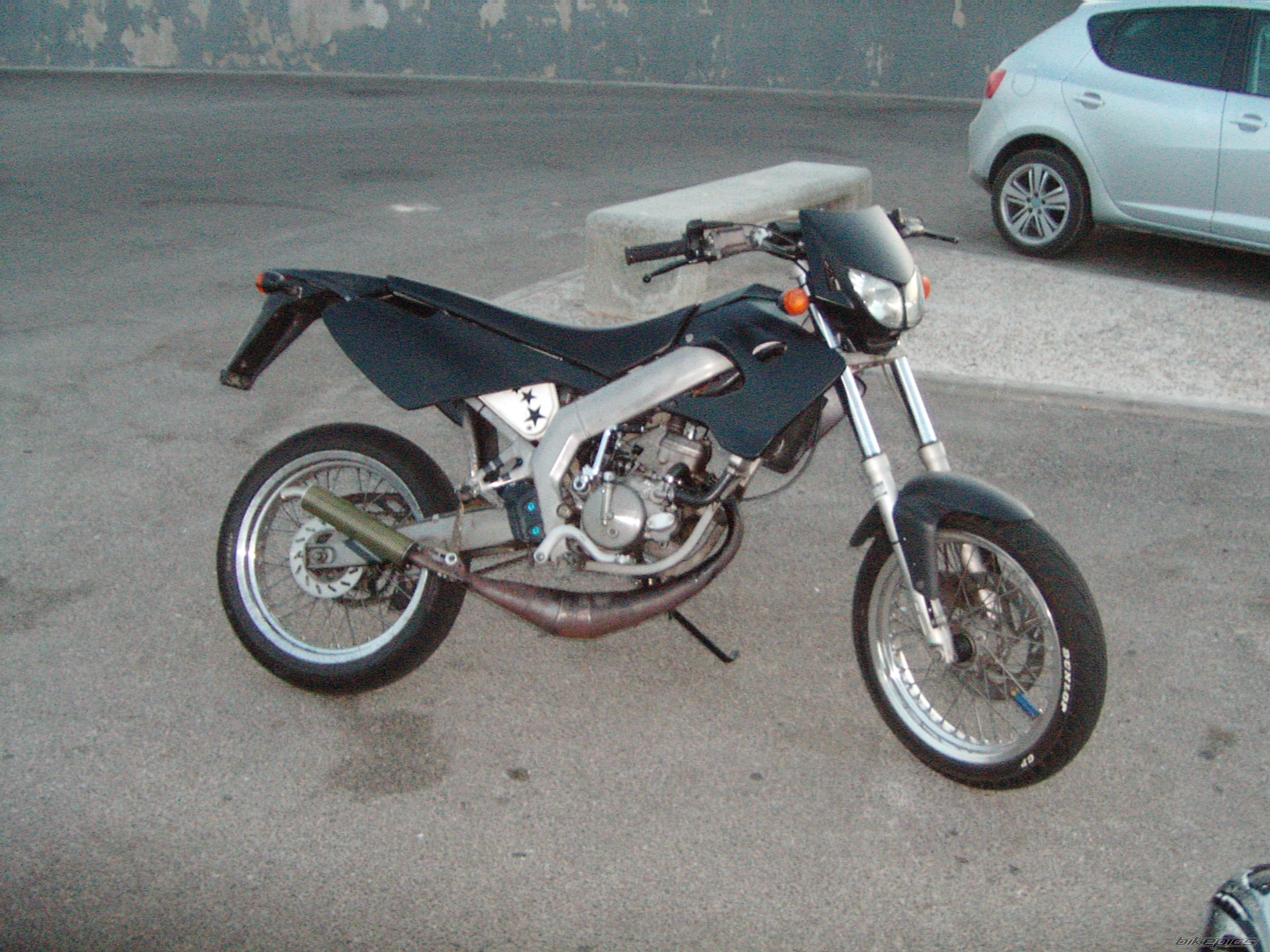 Photo 2076776