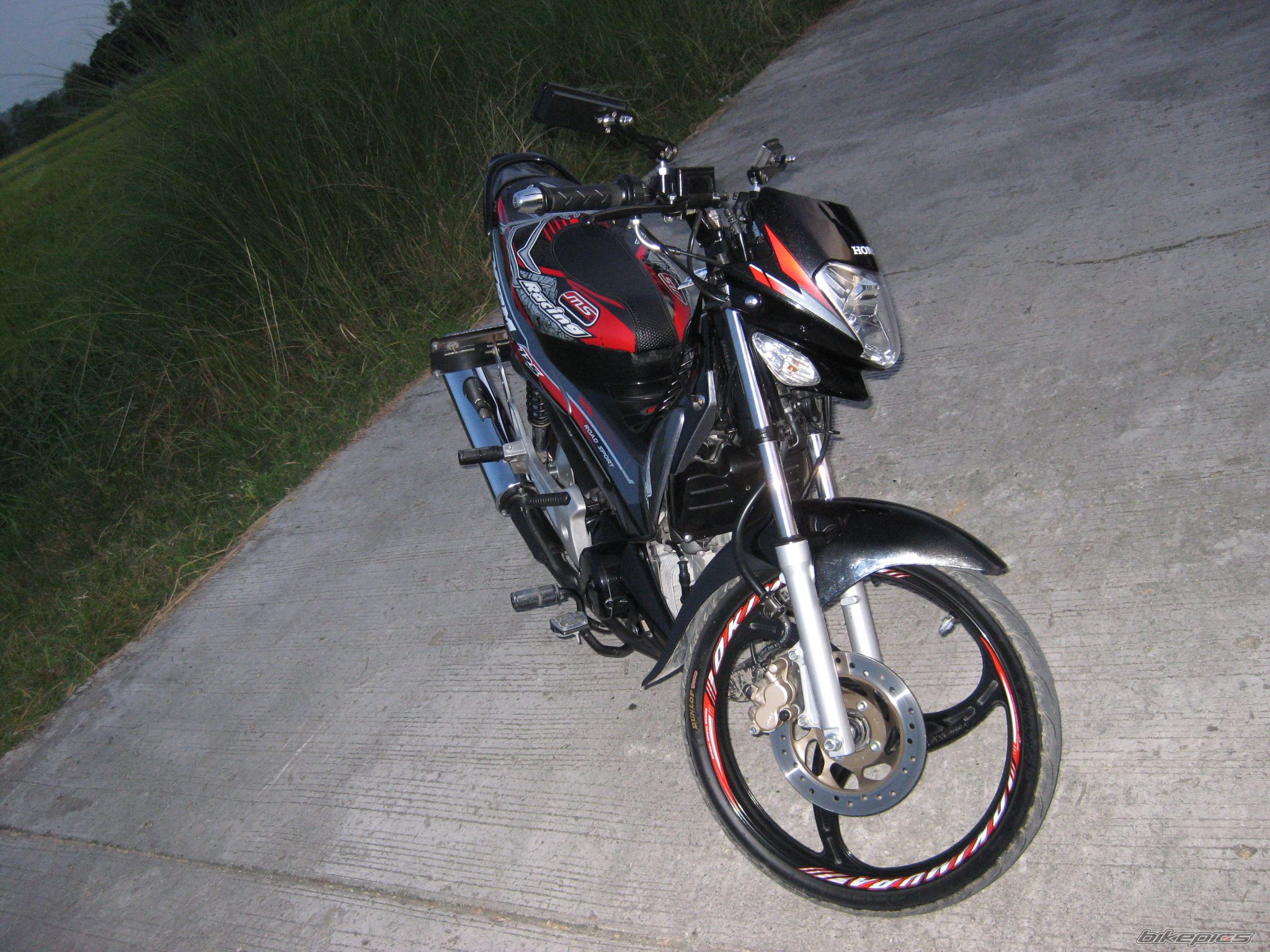 Photo 2076822