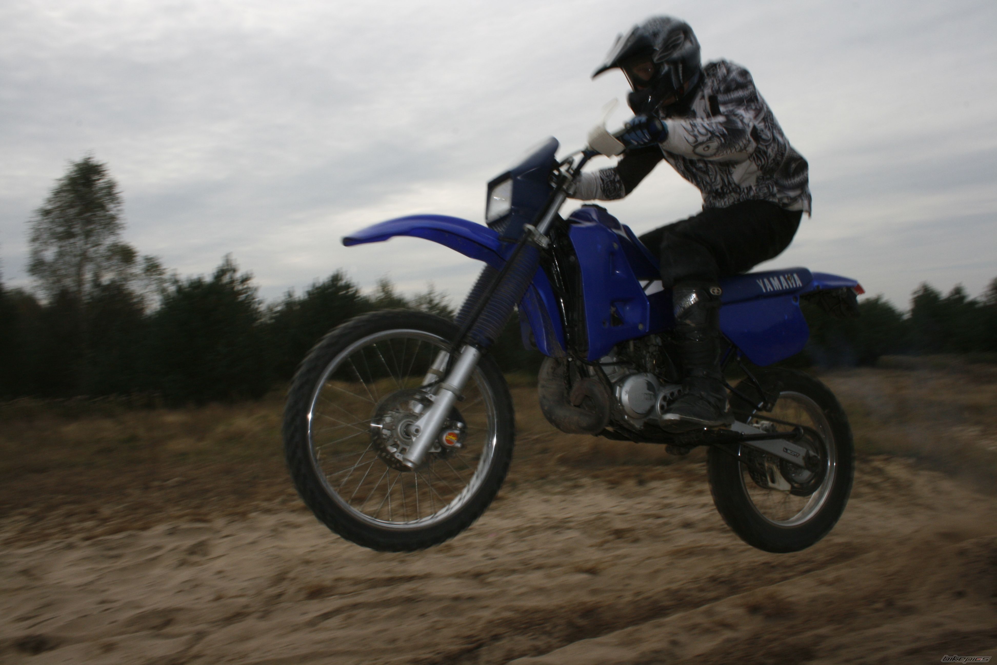 Photo 2076834