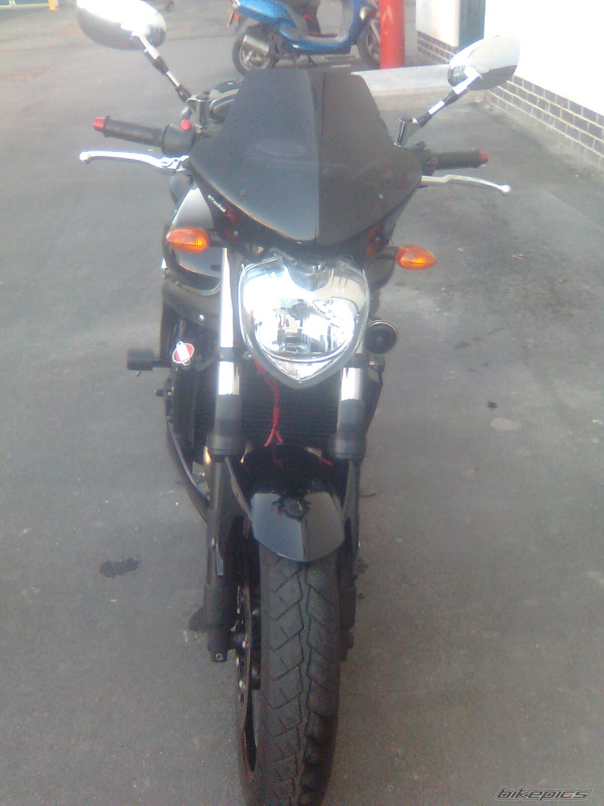 Photo 2076847