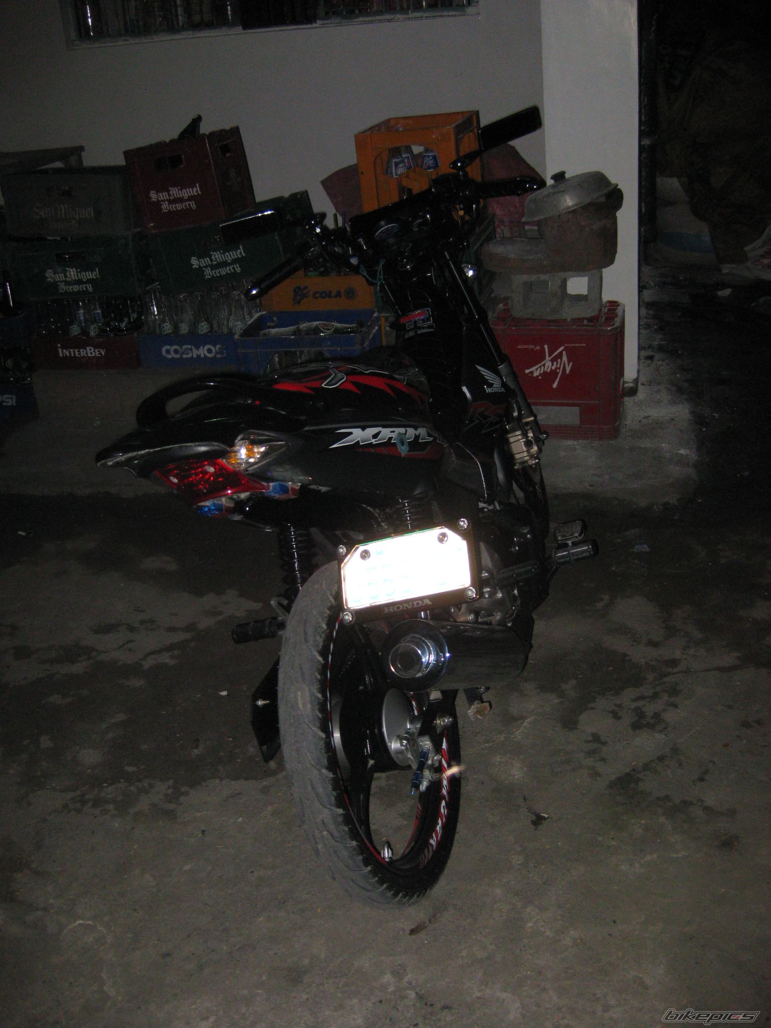 Photo 2076858