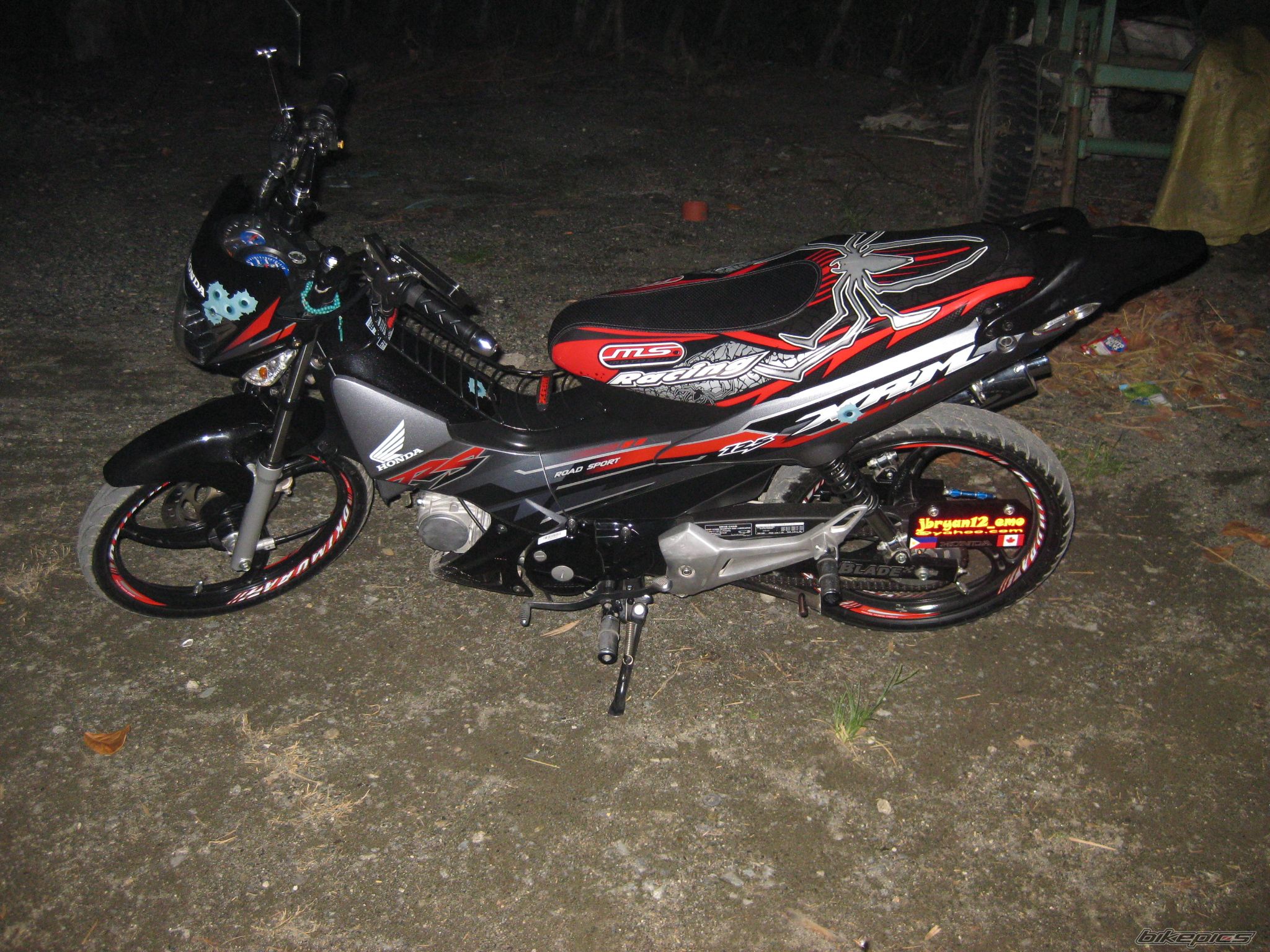 Photo 2076859