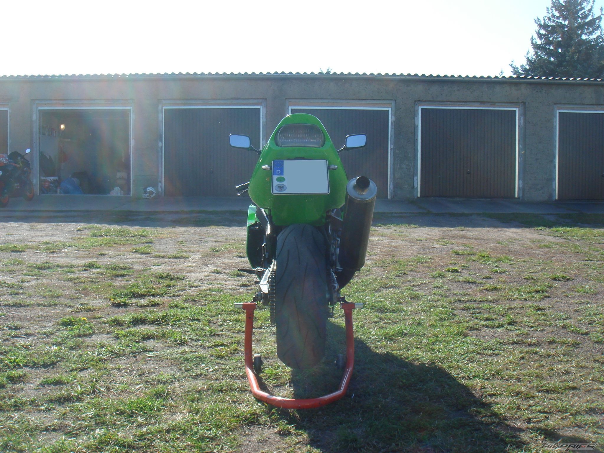 Photo 2076879
