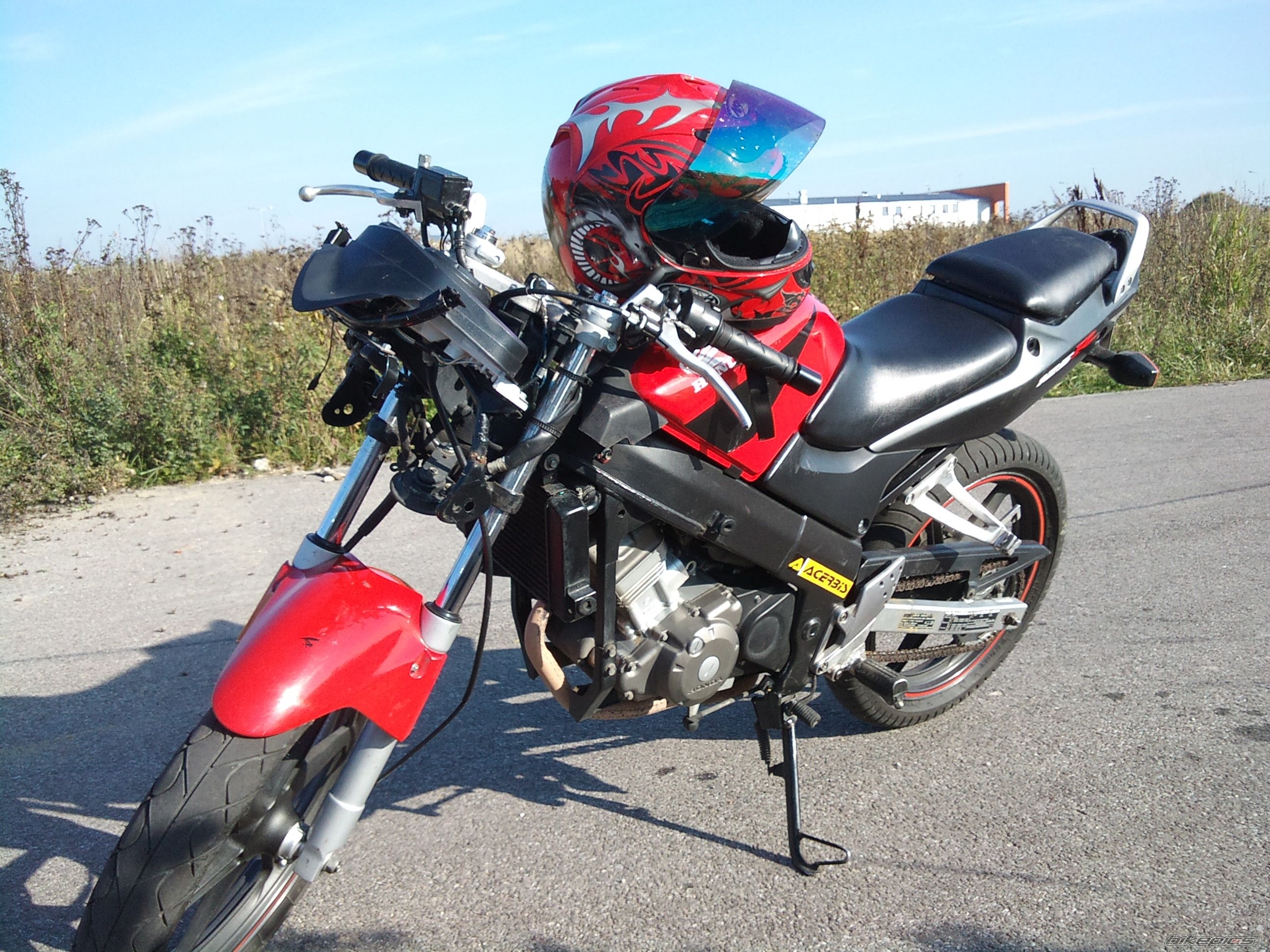 Photo 2076880
