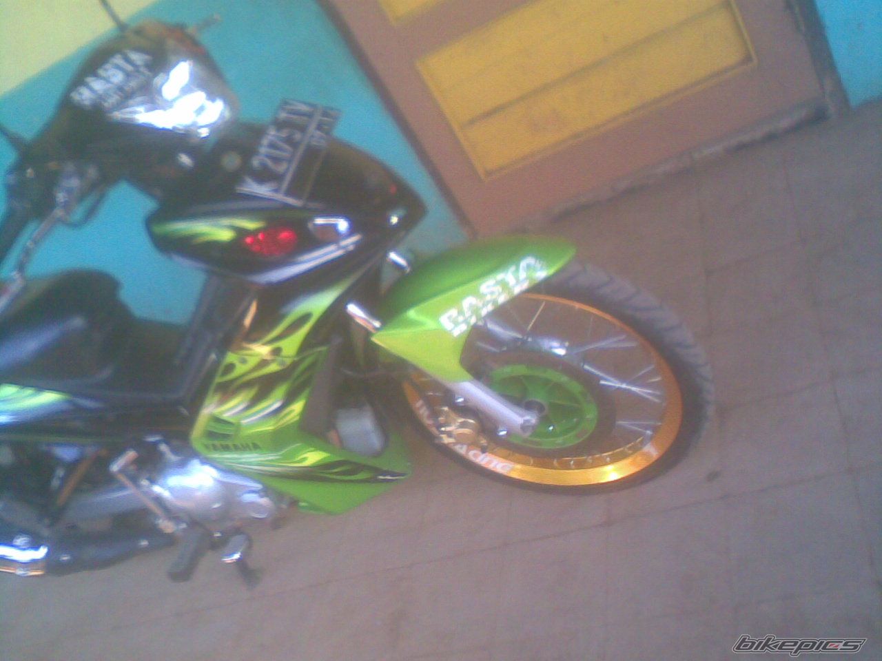 Photo 2076895