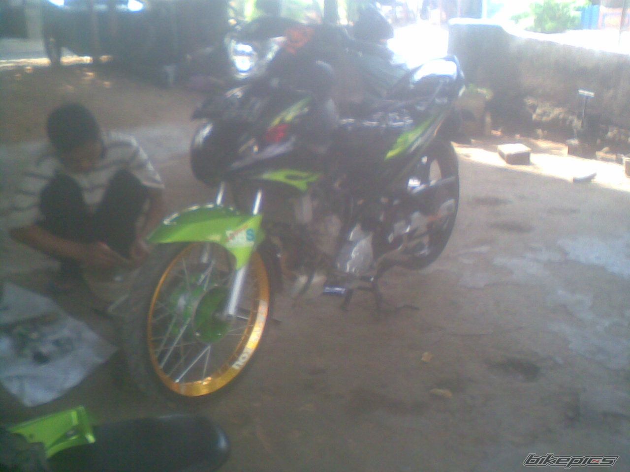 Photo 2076898