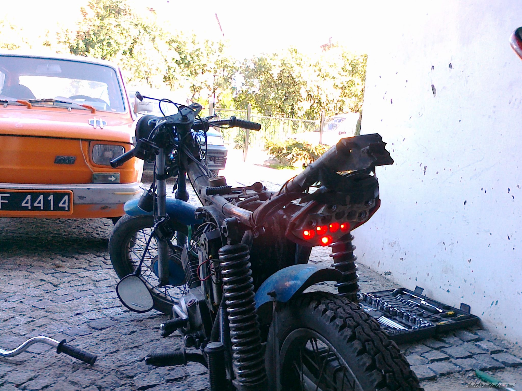 Photo 2076994