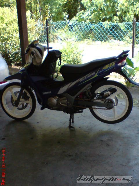 Photo 2077121